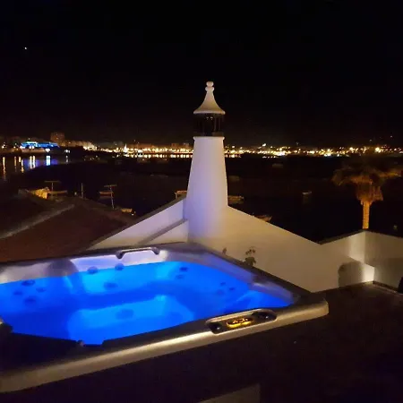 Waterfront Big Terrace Hot Tub & 200 M To Beach Semesterbostad *